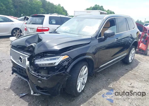 2018 Volvo Xc90 T8 z USA, uszkodzony, nr VIN YV4BR0PLXJ1380634